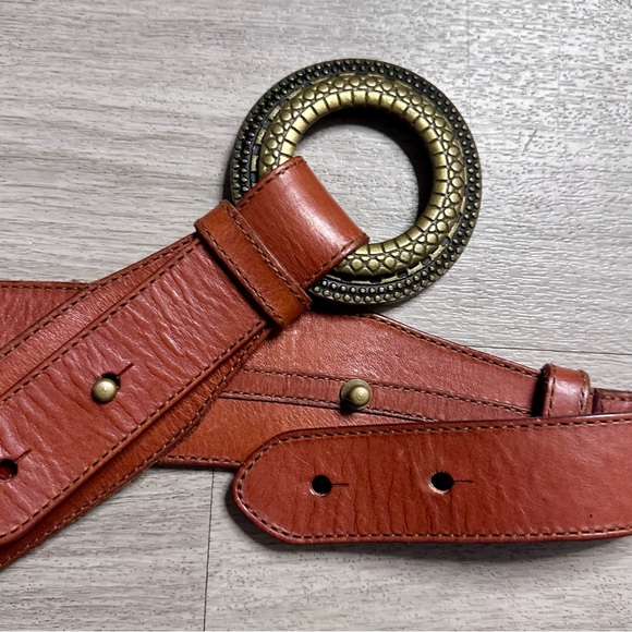 Ralph Lauren Brown Leather Belt with Gold Buckle - Picture 3 of 13